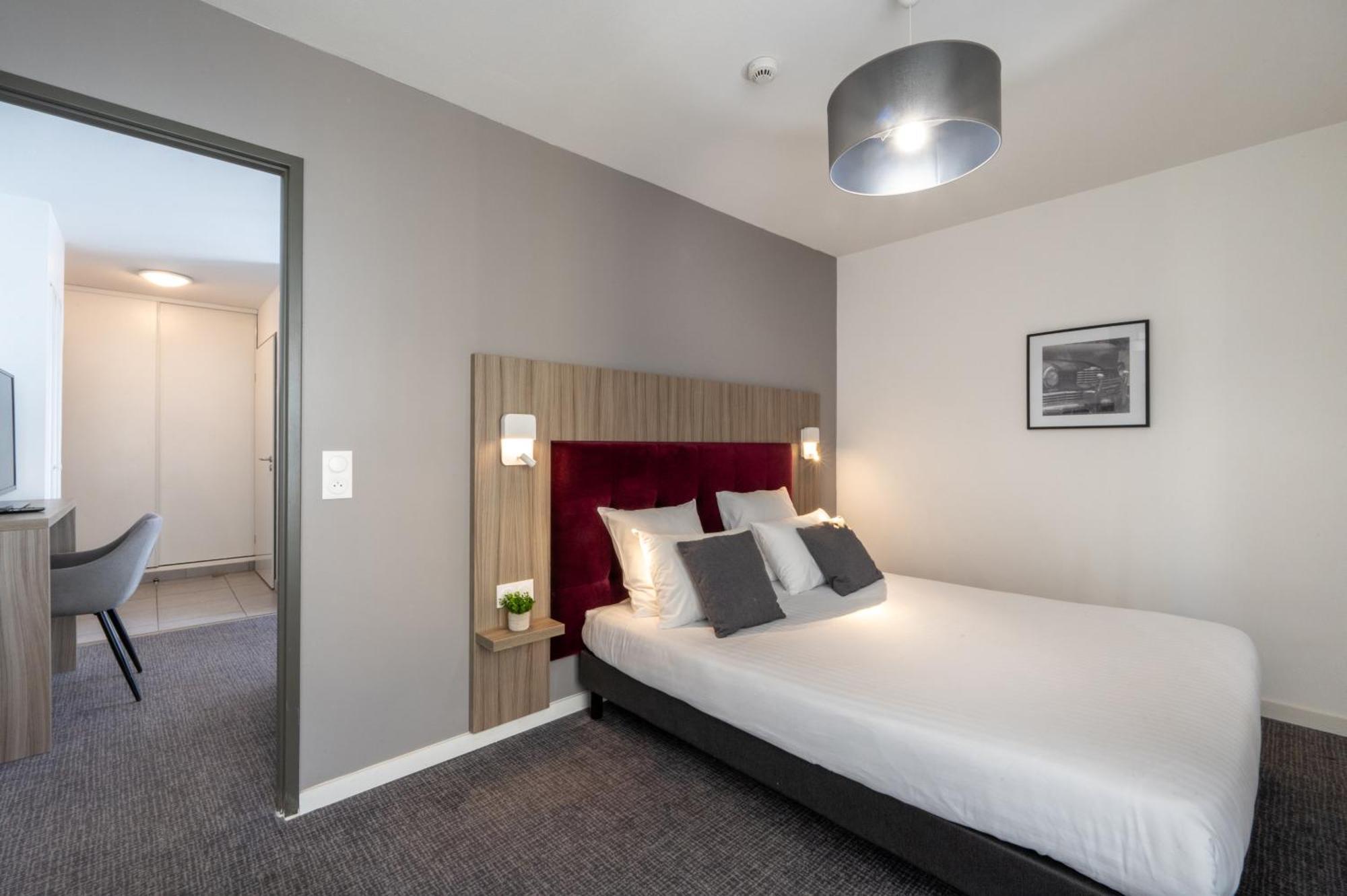 Nemea Appart Hotel Grand Coeur Nancy Centre Exteriör bild