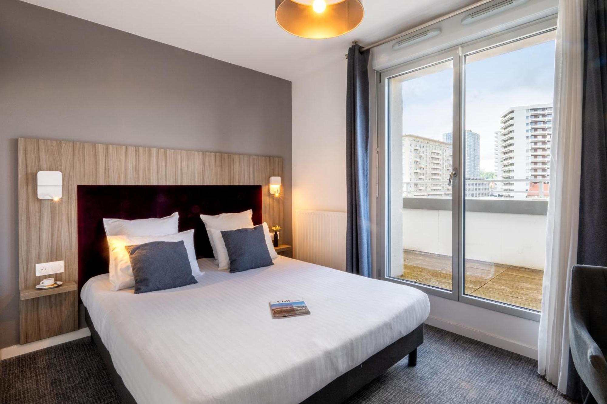 Nemea Appart Hotel Grand Coeur Nancy Centre Exteriör bild