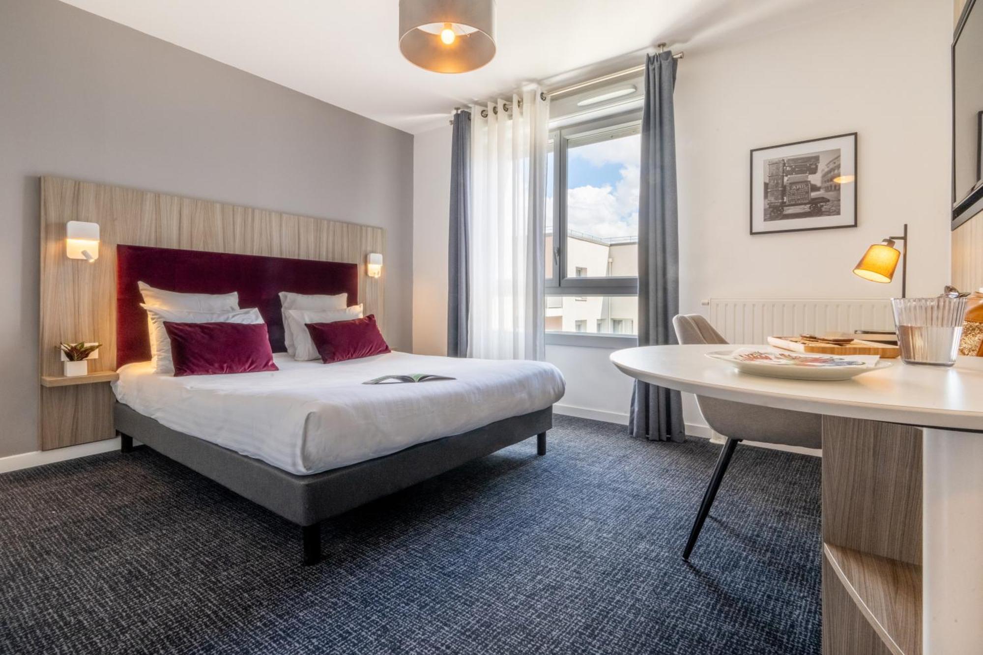 Nemea Appart Hotel Grand Coeur Nancy Centre Exteriör bild